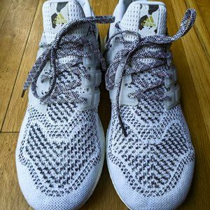 Like New Adidas Running Ultraboost DNA 5.0 sneakers men 11